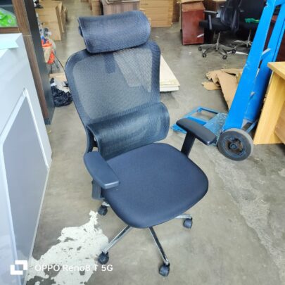 Mesh high back office chair